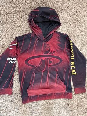 NBA Miami Heat Red and Black Pullover Hoodie for Kids